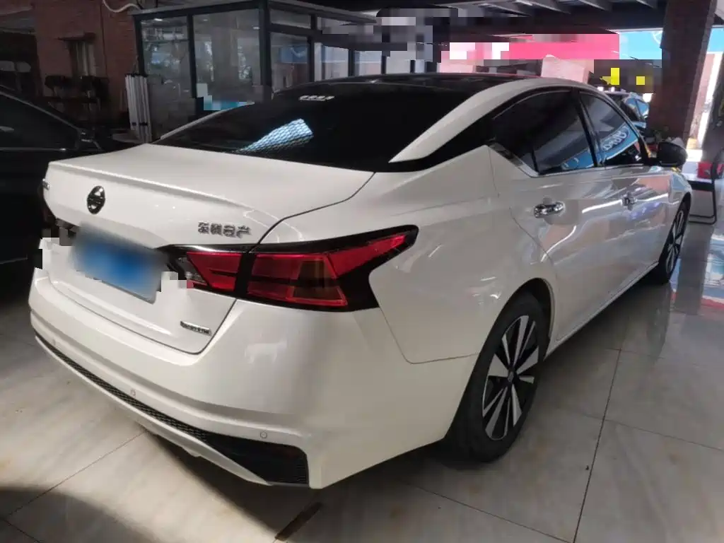 Nissan Teana — миниатюра 7