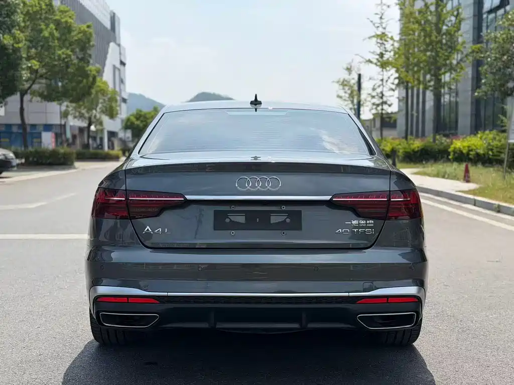 Audi A4L — миниатюра 14