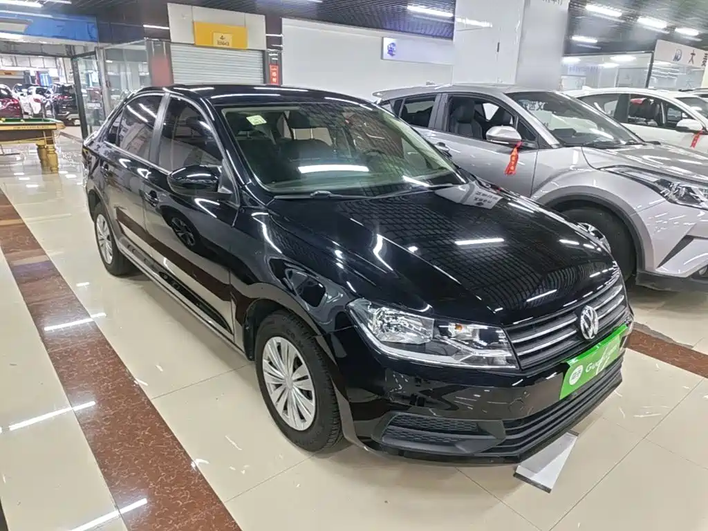 Volkswagen Santana — миниатюра 4