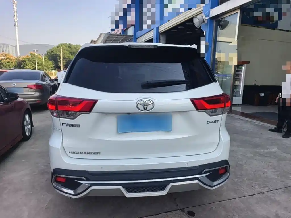 Toyota Highlander — миниатюра 6