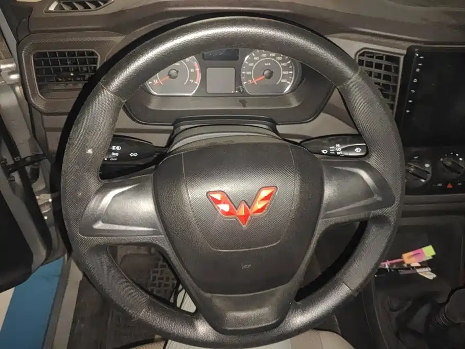 Wuling Hongguang V — миниатюра 15