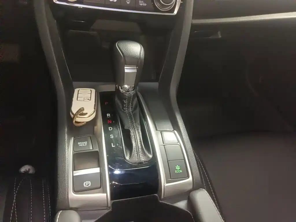 Honda Civic — миниатюра 14