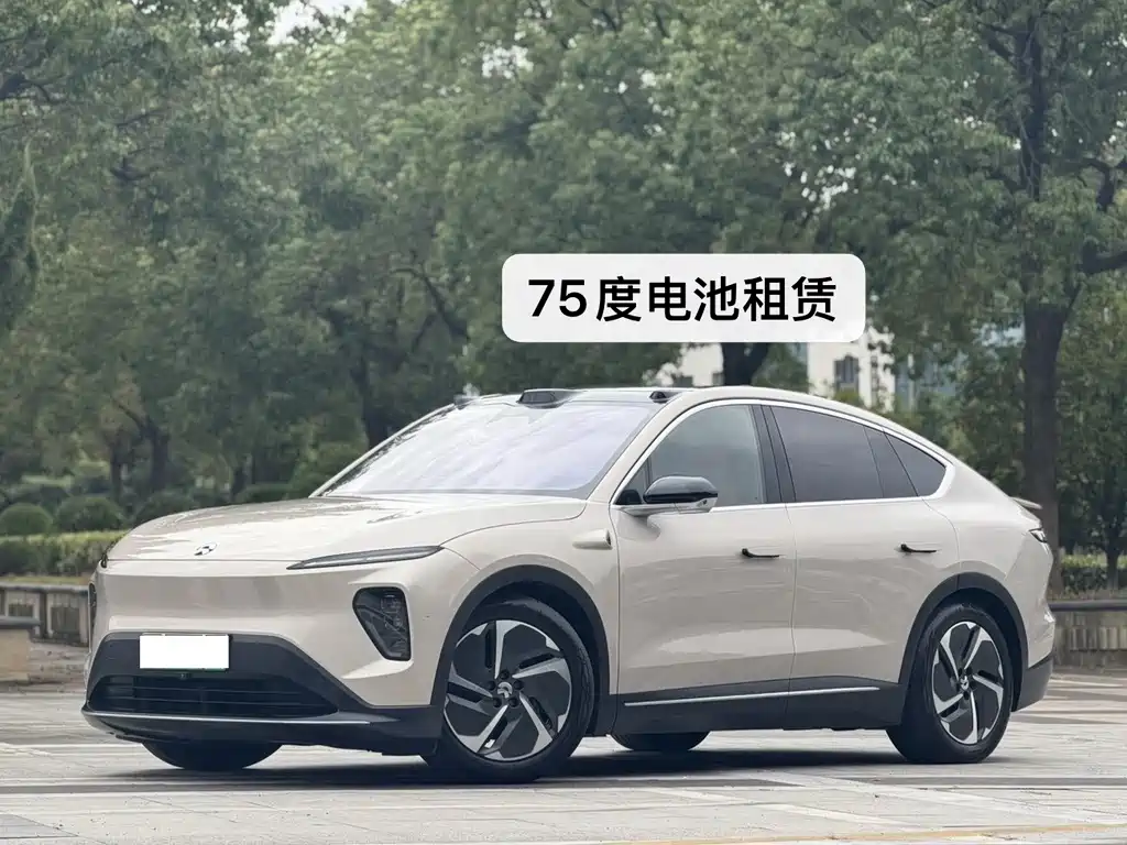NIO EC7