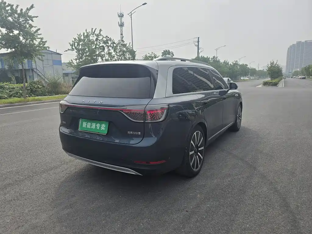 Aito M9 2024 Ultra 100kWh 6 мест