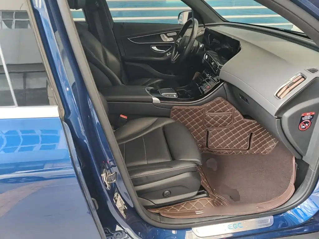 Mercedes-Benz EQC — миниатюра 25
