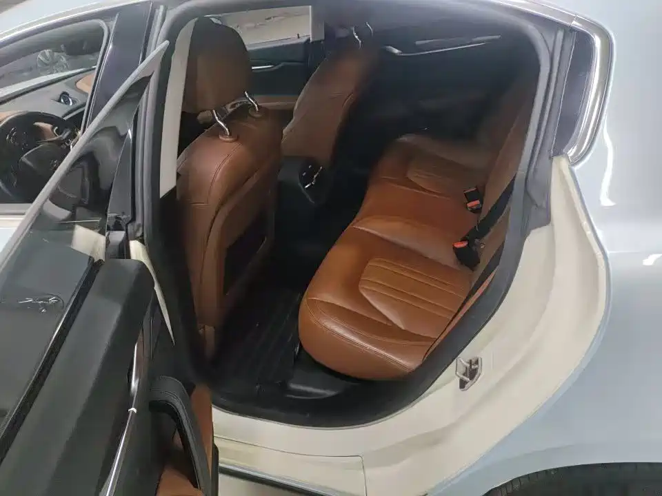 Maserati Ghibli 2021 2.0T