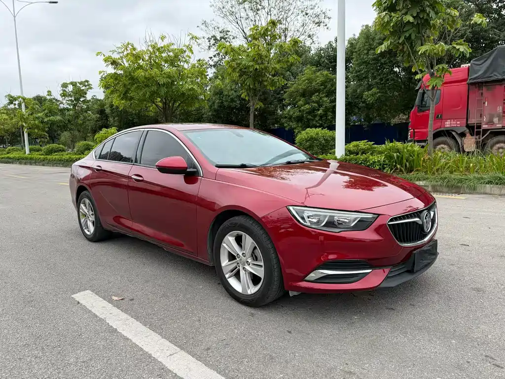 Buick Regal — миниатюра 3