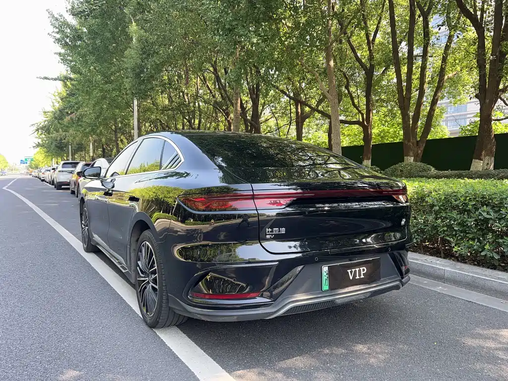 BYD Han — миниатюра 10