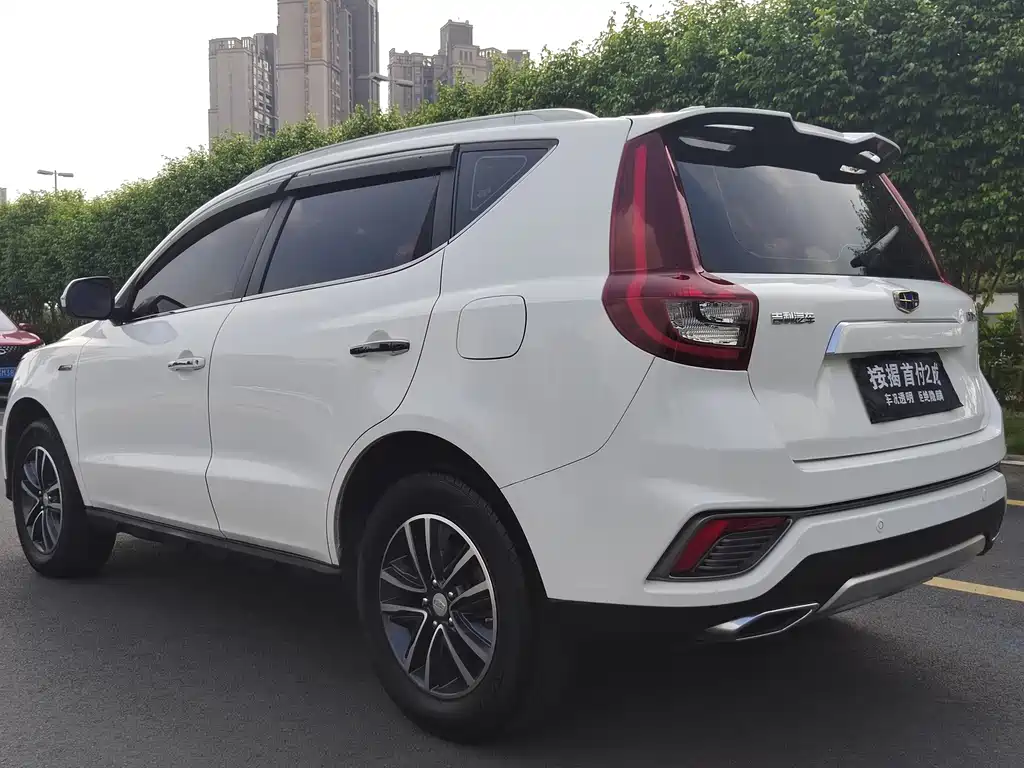 Geely Vision X6 — миниатюра 5