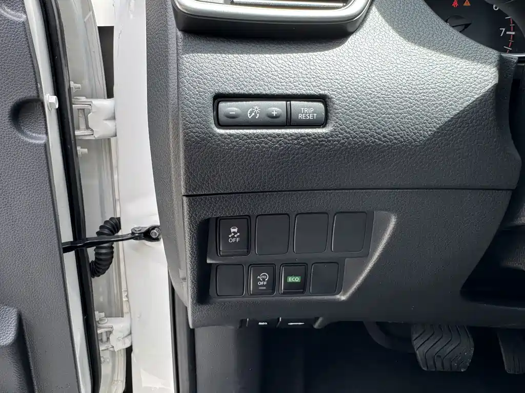 Nissan Qashqai — миниатюра 10