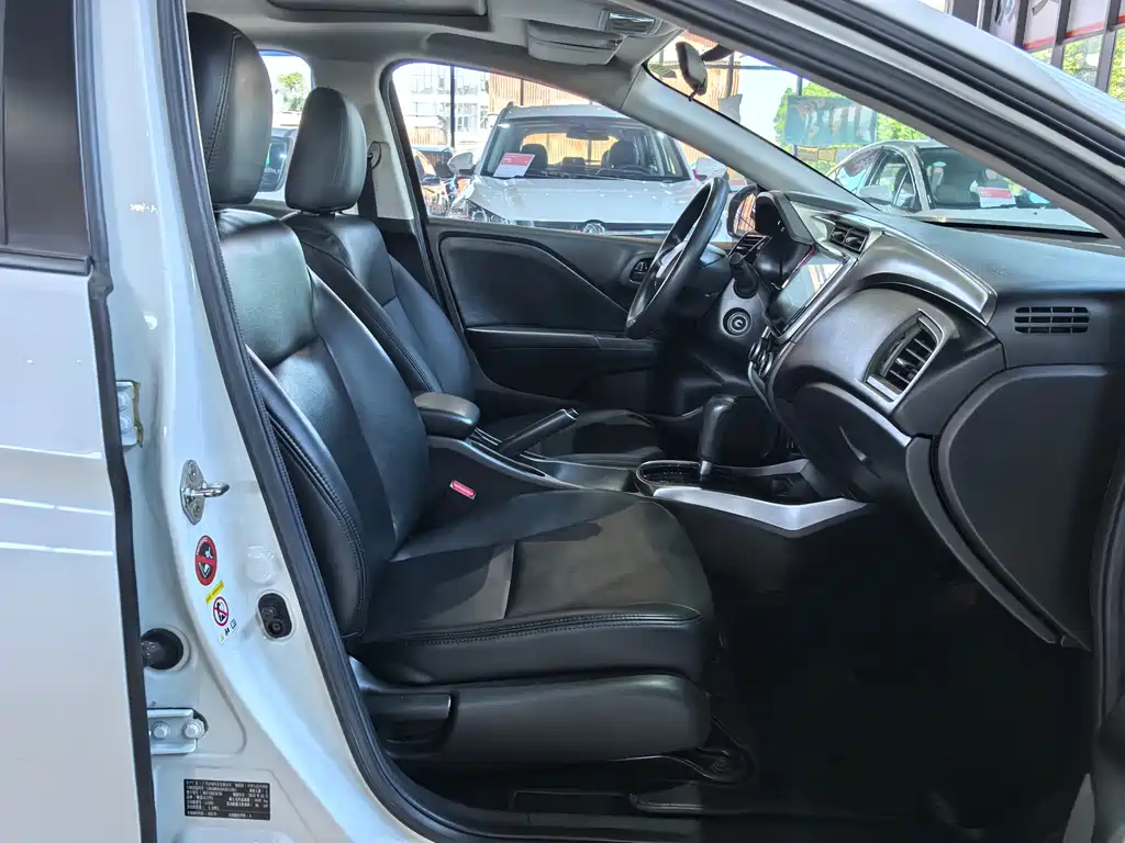 Honda City — миниатюра 8