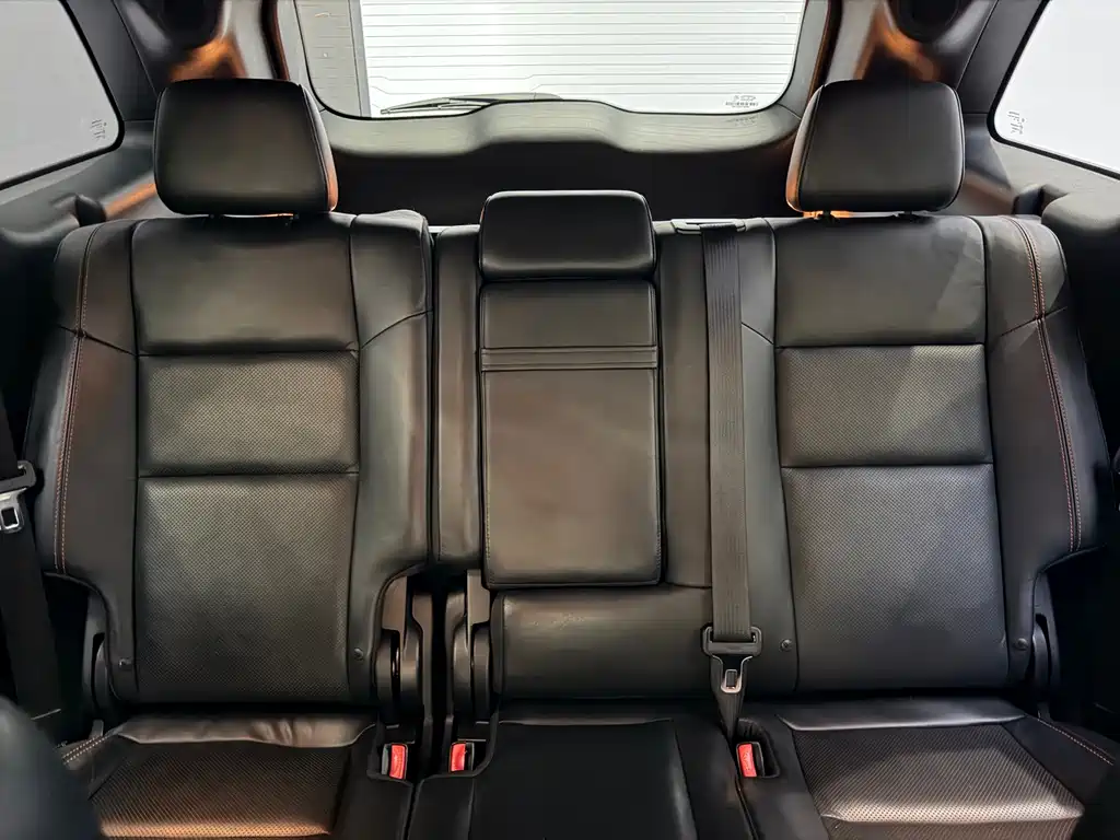Jeep Grand Cherokee (Import) — миниатюра 12