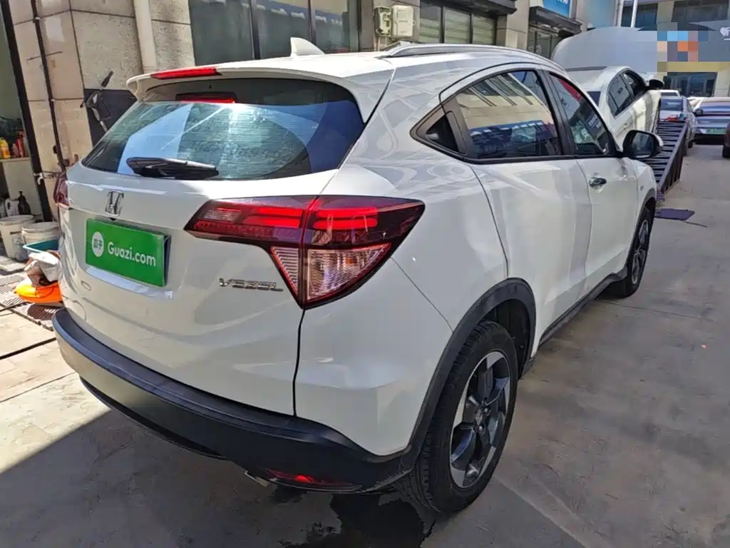 Honda Vezel — миниатюра 7