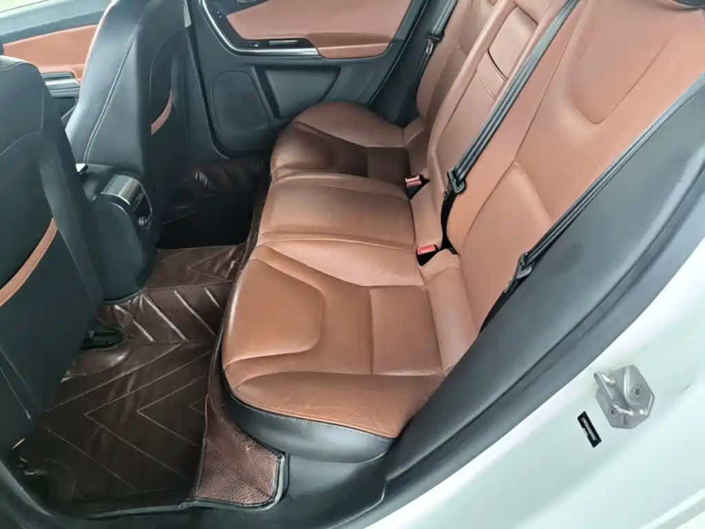 Volvo S60 — миниатюра 17