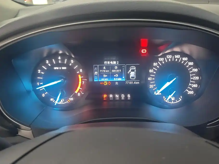 Ford Mondeo — миниатюра 14