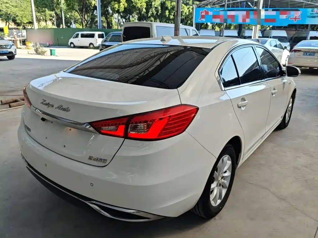 Zotye Zotye Z500 — миниатюра 7
