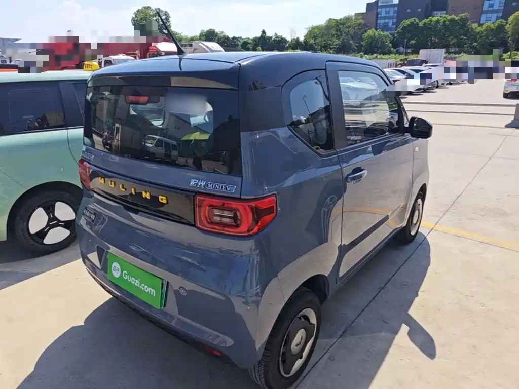 Wuling MINIEV — миниатюра 7