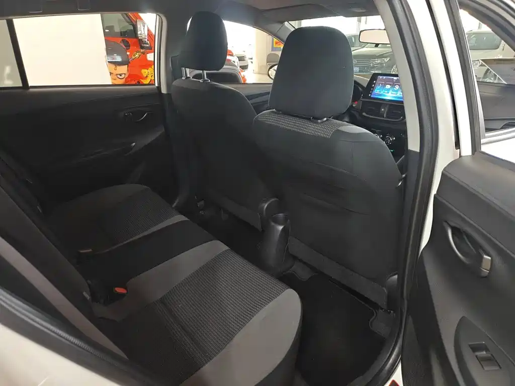 Toyota Vios FS — миниатюра 12