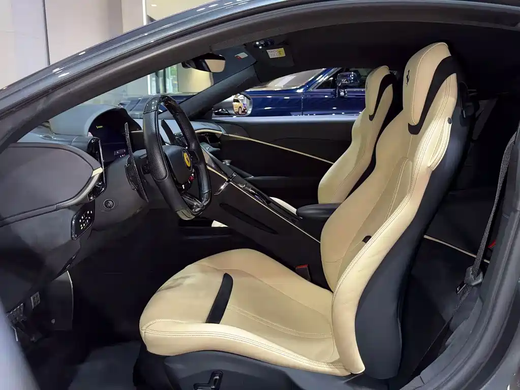Ferrari Roma — миниатюра 8