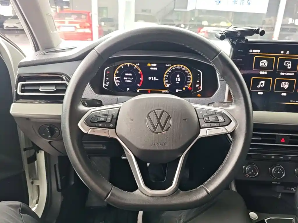 Volkswagen Lavida — миниатюра 11