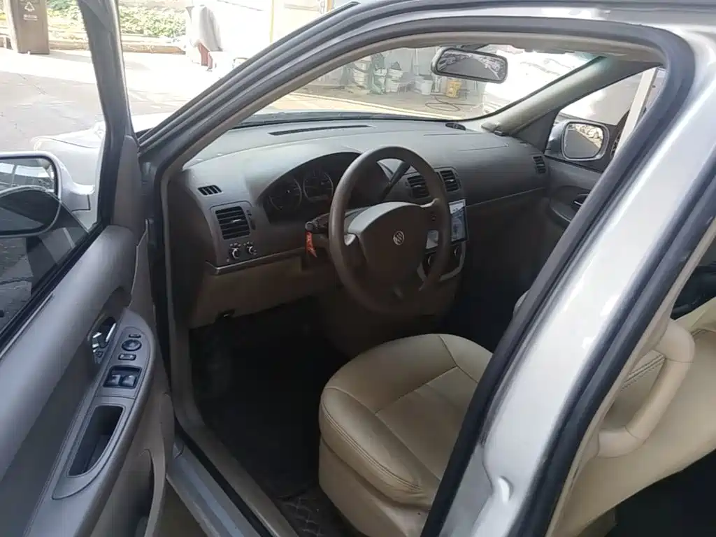 Buick GL8 — миниатюра 21
