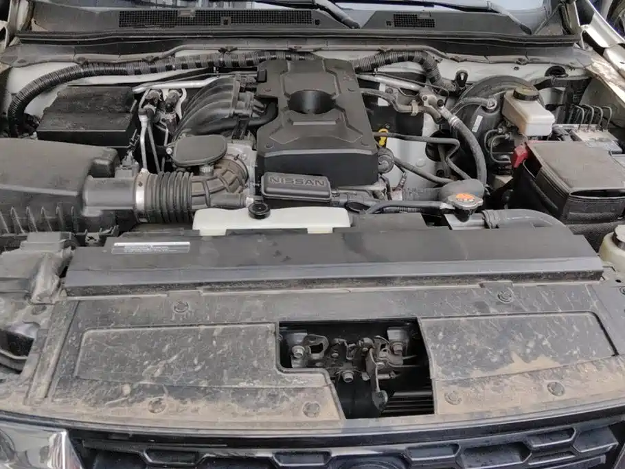 Nissan Terra — миниатюра 10