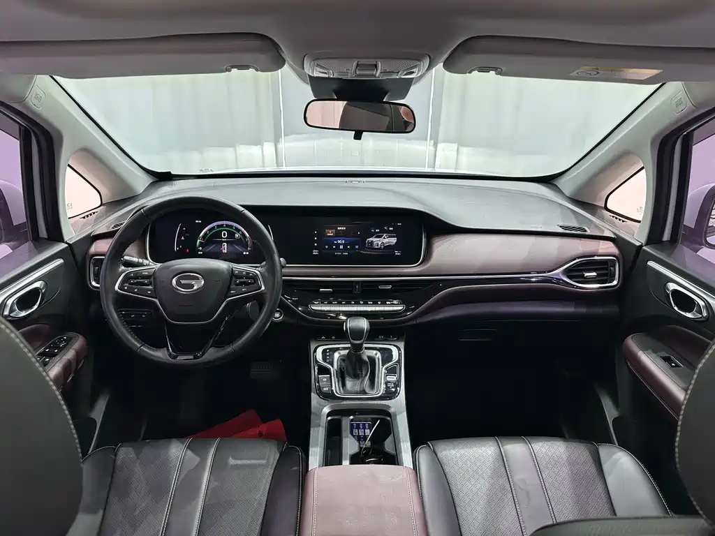 GAC Motor Trumpchi M6 — миниатюра 10