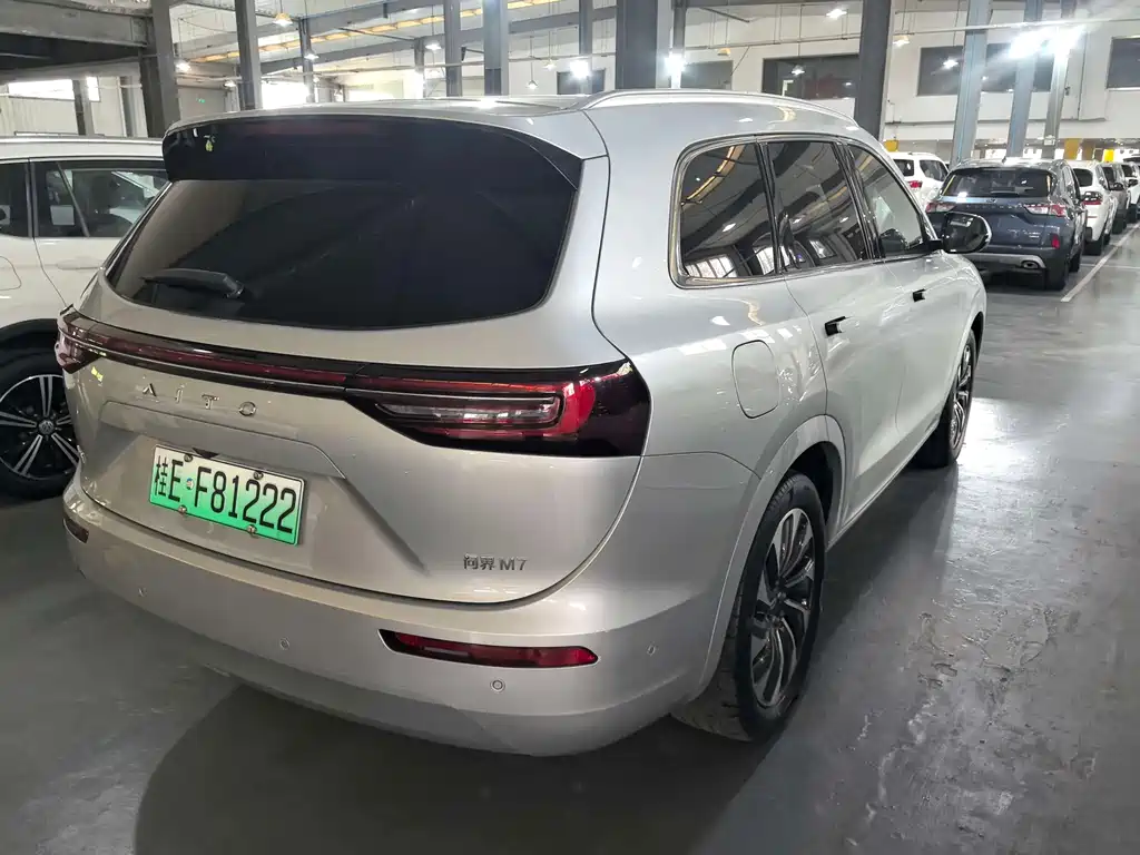 AITO AITO M7 — миниатюра 5