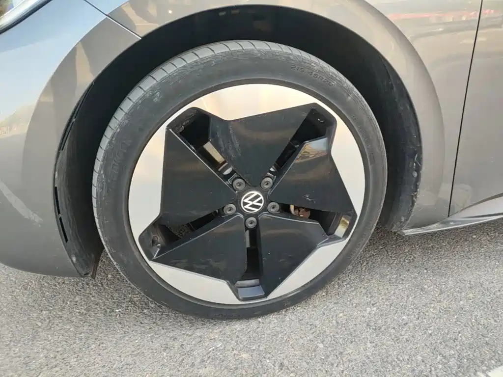 Volkswagen ID.3 — миниатюра 23