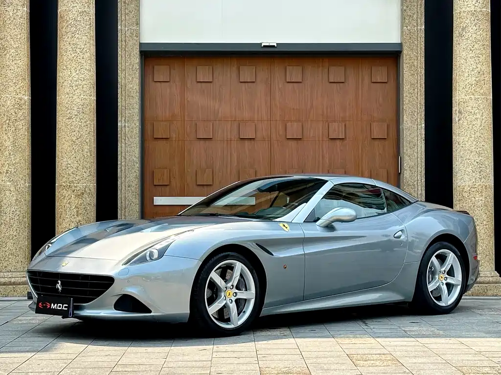 Ferrari California T 2016