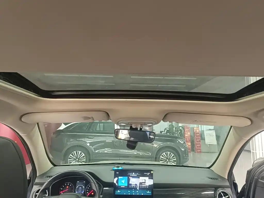 BYD Song — миниатюра 18