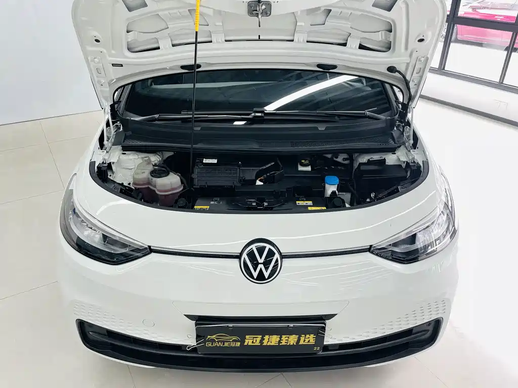Volkswagen ID.3 — миниатюра 2