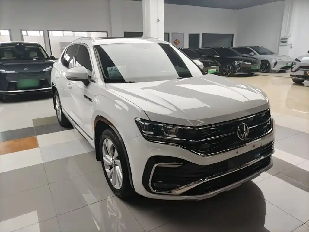 Volkswagen X — миниатюра 4