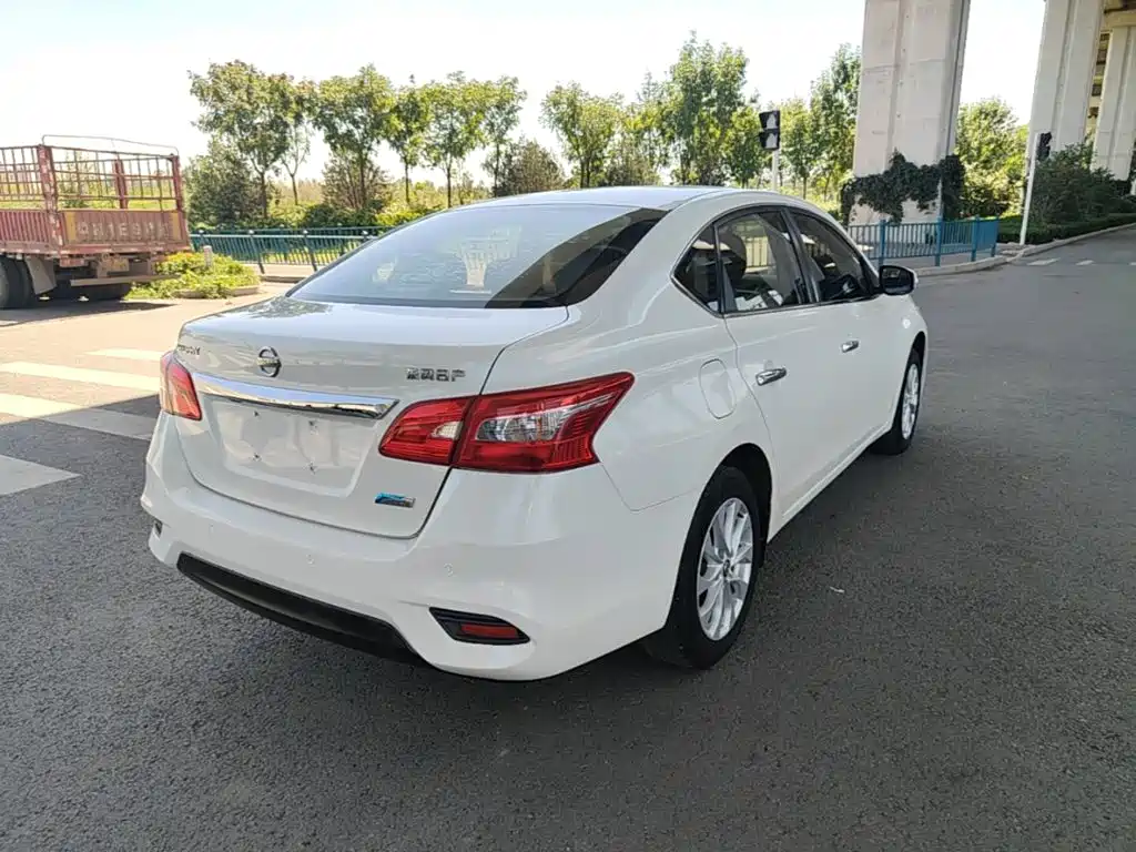 Nissan Sylphy — миниатюра 7