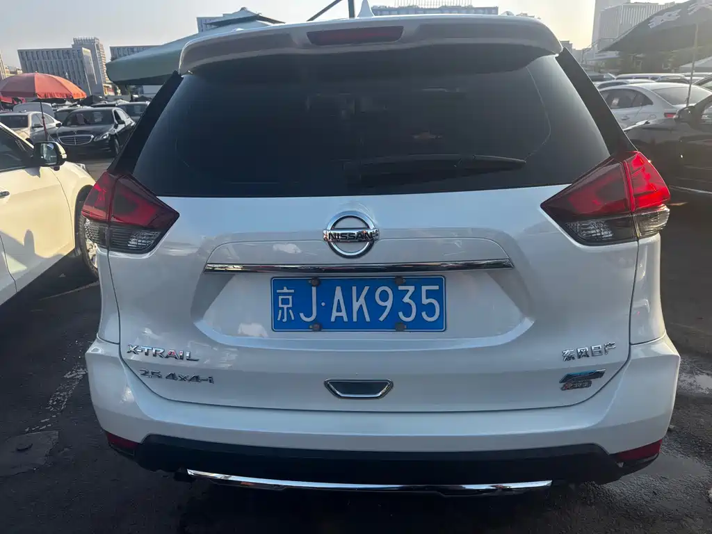 Nissan X-Trail — миниатюра 19