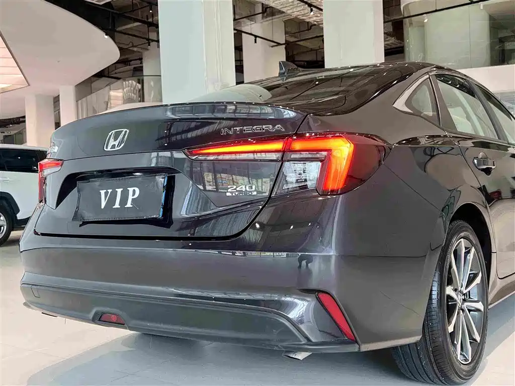 Honda Integra — миниатюра 17