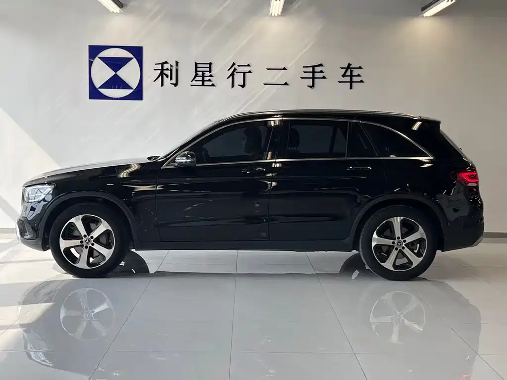 Mercedes-Benz GLC — миниатюра 2