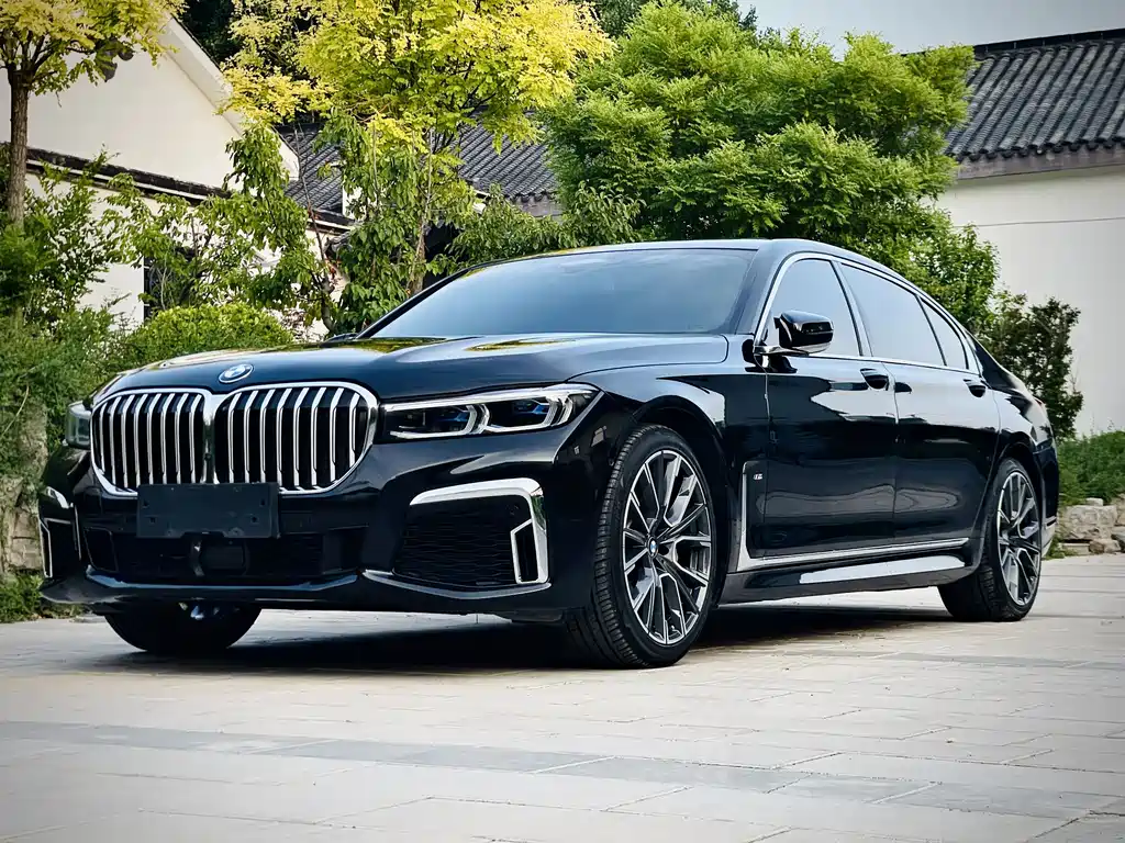 BMW 7 Series 2021