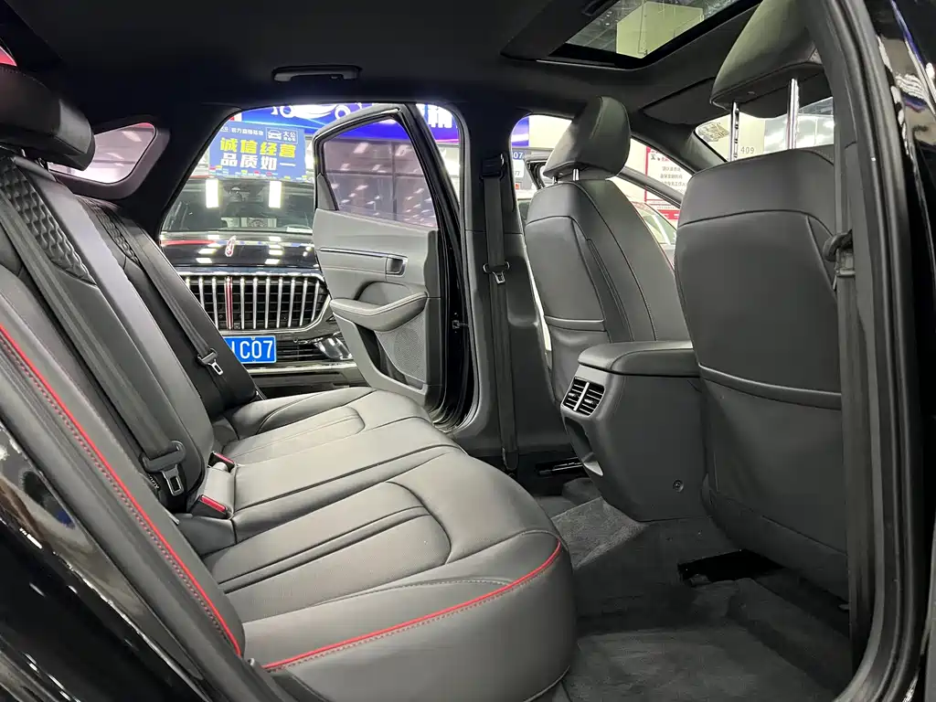 Hyundai Sonata — миниатюра 19