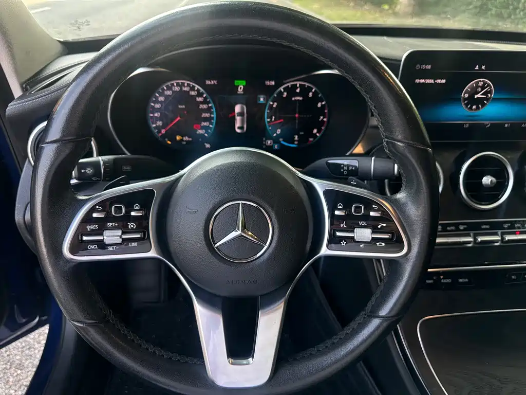 Mercedes-Benz C-Class — миниатюра 7