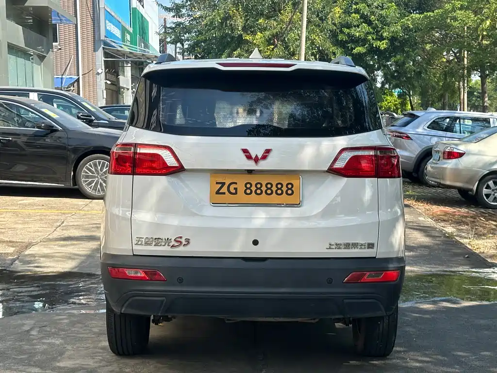 Wuling Hongguang S3 — миниатюра 5
