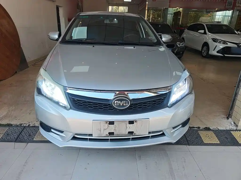 BYD F3 — миниатюра 3