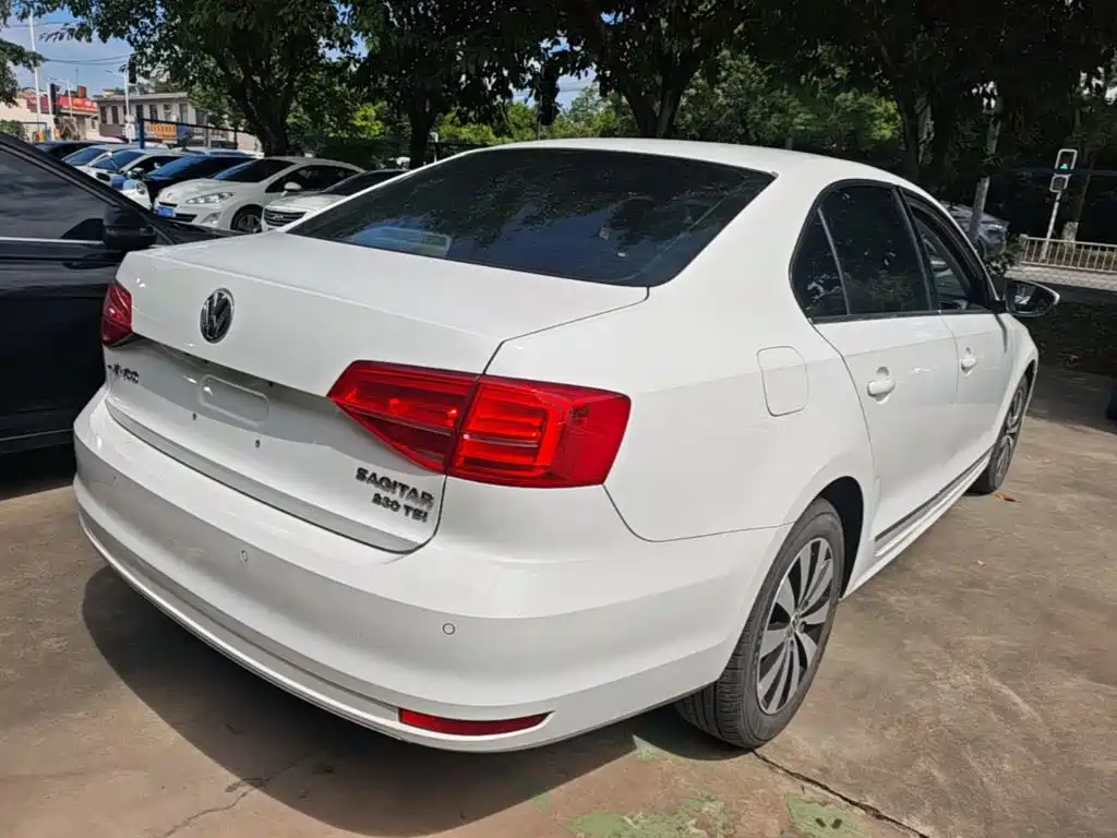 Volkswagen Sagitar — миниатюра 7
