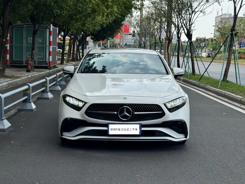 Mercedes-Benz CLS — миниатюра 2