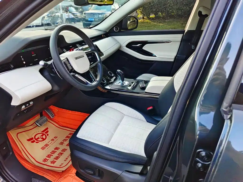 Land Rover Evoque — миниатюра 7