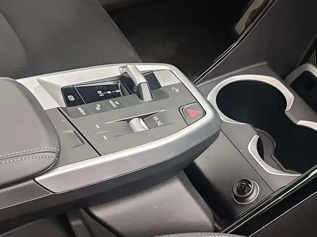 BMW X1 M35Li — миниатюра 12