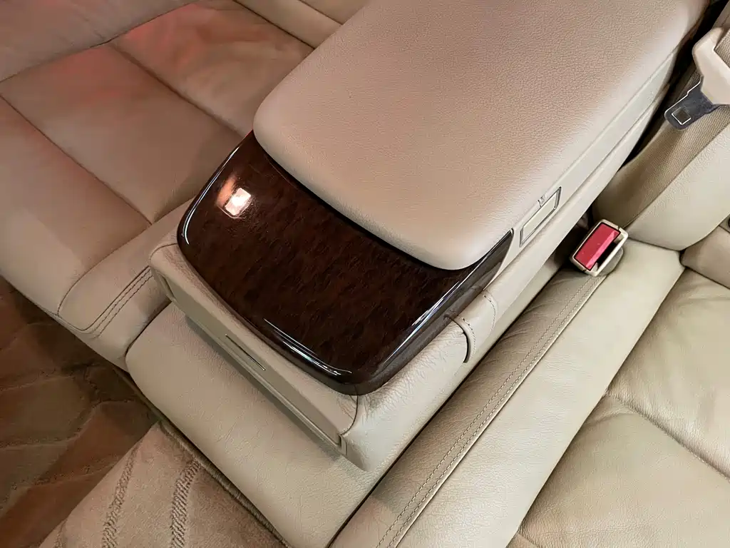 Mercedes-Benz S-Class — миниатюра 46