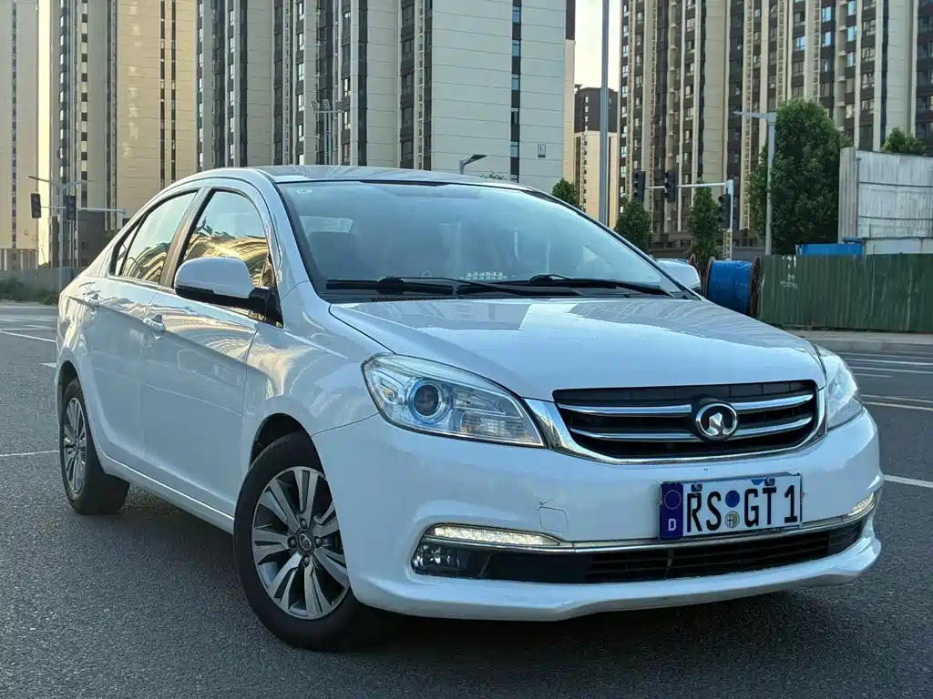 Great Wall Great Wall C30 — миниатюра 3