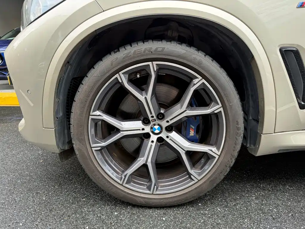 BMW X5 (Import) — миниатюра 25