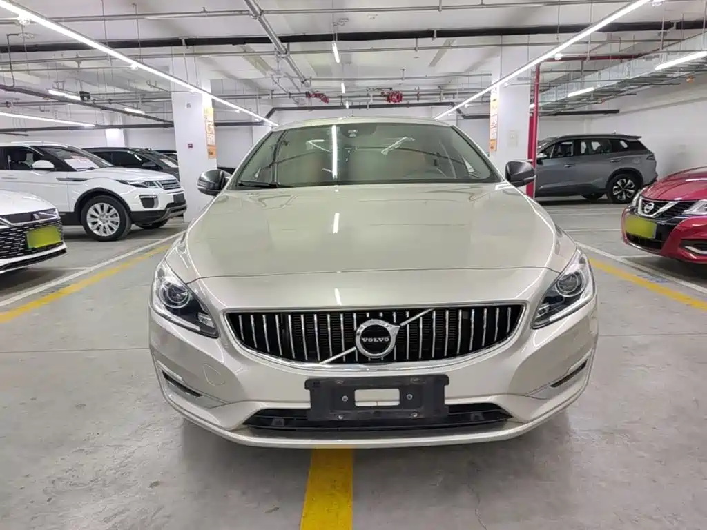 Volvo S60 — миниатюра 3